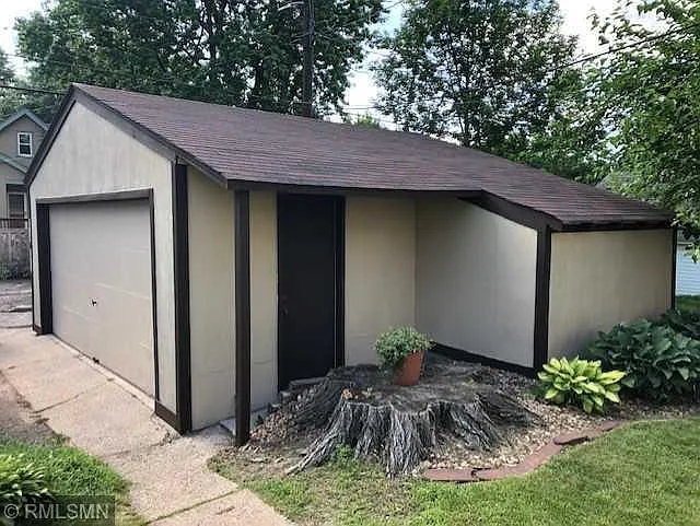 4516 Cedar Ave S — Photo 20