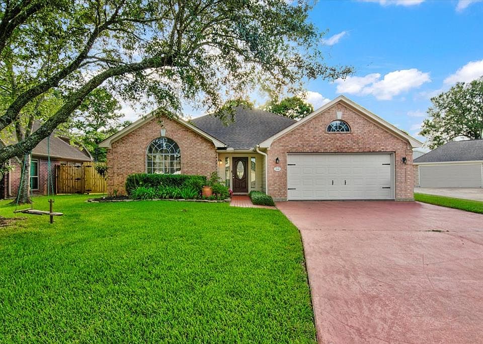 1st image of 3640 Winged Foot Dr