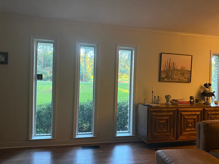 702 E Pinetree Blvd — Photo 17