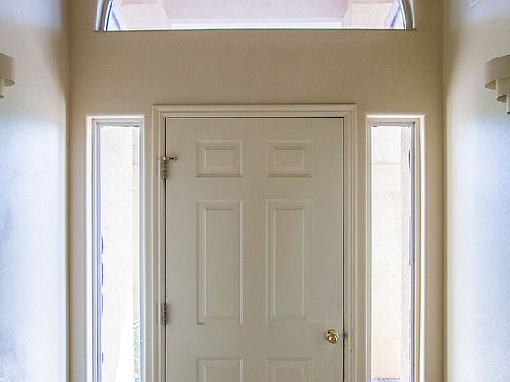 5th image of 878 W 1300 North Cir