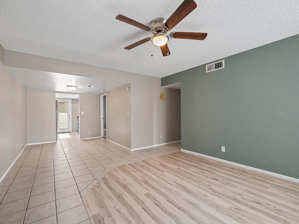 1st image of 1927 E HAMPTON Avenue #222