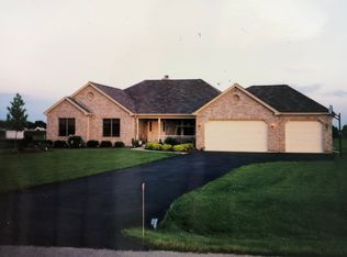 37W563 Schuster Ln, Batavia, IL 60510