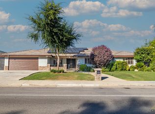 4916 Panorama Dr, Bakersfield, CA 93306