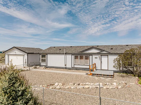 107 Spring Creek Pkwy, Spring Creek, NV 89815