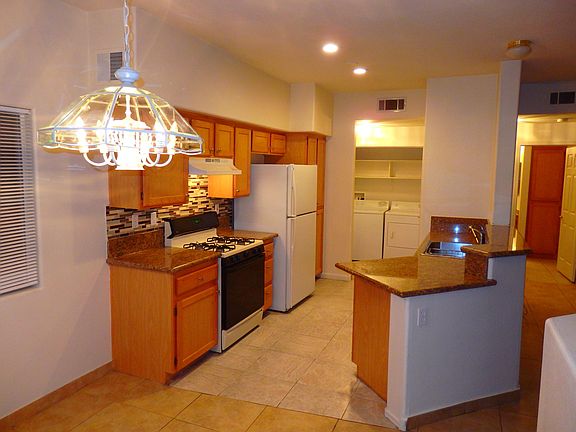 2nd image of 2124 Calville St Unit 104