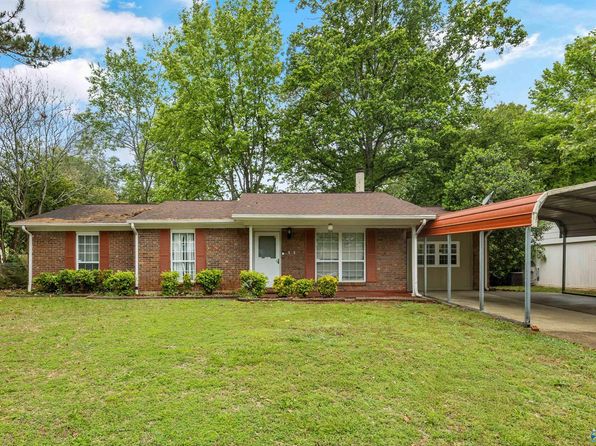 3612 White Oak Way SW, Huntsville, AL 35805