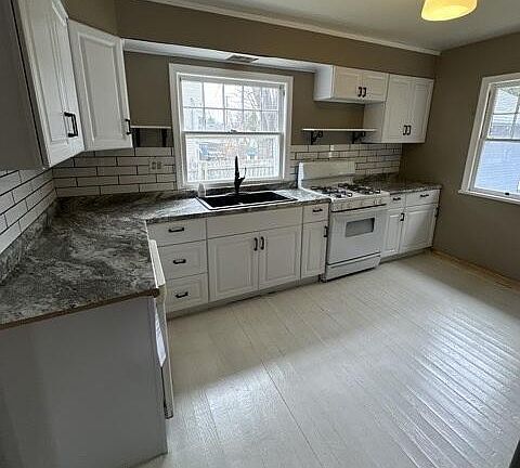 5th image of 333 S Putnam St