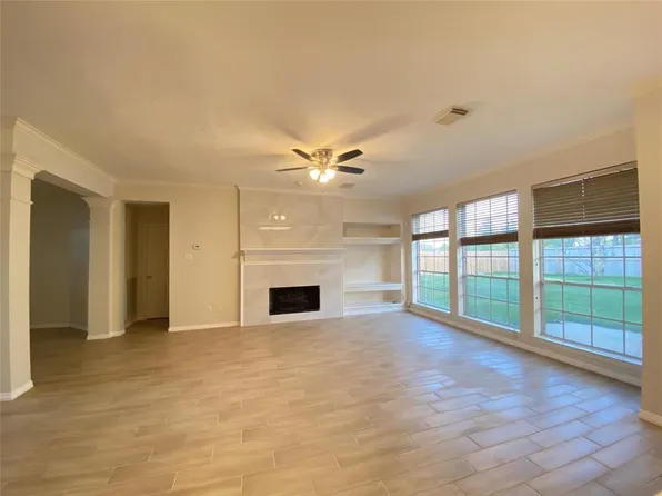 13203 Scenic Glade Dr, Houston, TX 77059