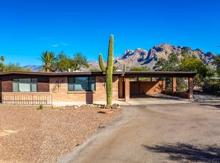 9360 N Raleigh Dr, Oro Valley, AZ 85704