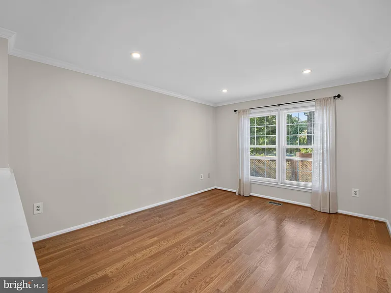 7740 Bristol Square Ct — Photo 6