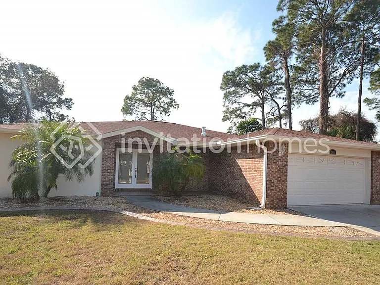 2681 Shady Ave — Photo 1