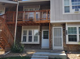 9711 W Chatfield Ave, Littleton, CO