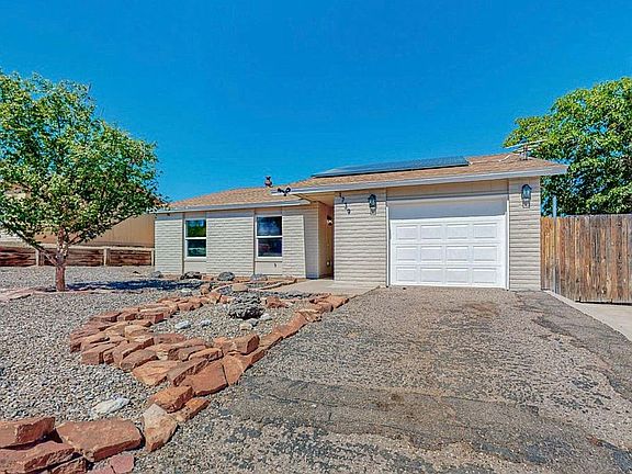 3rd image of 1739 Pegasus Ave SE