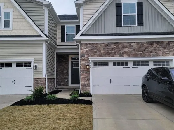 3448 Links Dr, Akron, OH 44333