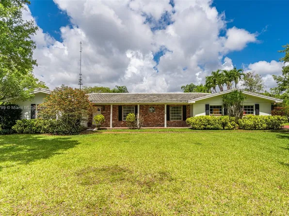 21800 SW 152nd Ave, Miami, FL 33170