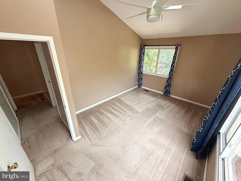 9802 Hellingly Pl #109 — Photo 7