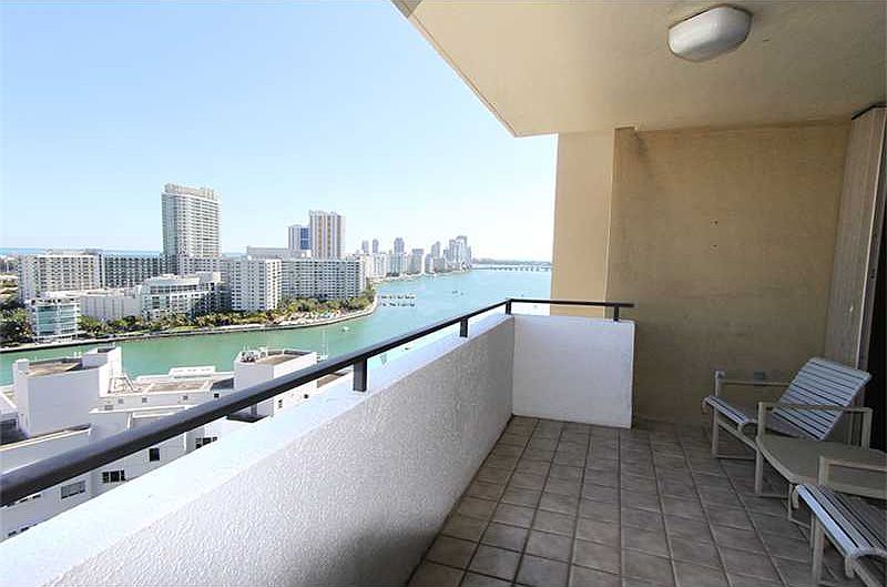 1st image of 11 Island Ave APT 1912