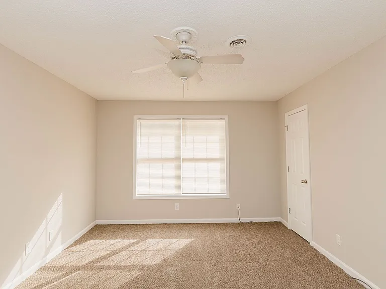 410-437 White Ingram Pkwy #410-437 — Photo 19
