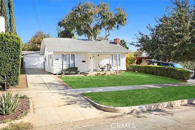 1st image of 980 N Catalina Ave