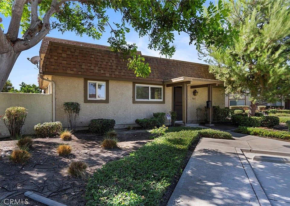 1st image of 8615 York Cir