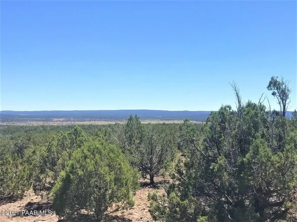 2758 W Roberts Rd, Williams, AZ 86046