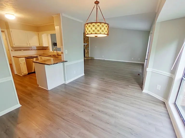 731 Prestige Blvd — Photo 13