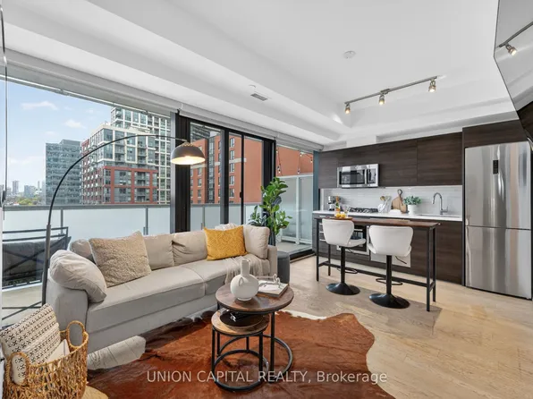 11 Charlotte St #1004, Toronto, ON M5V 0M6