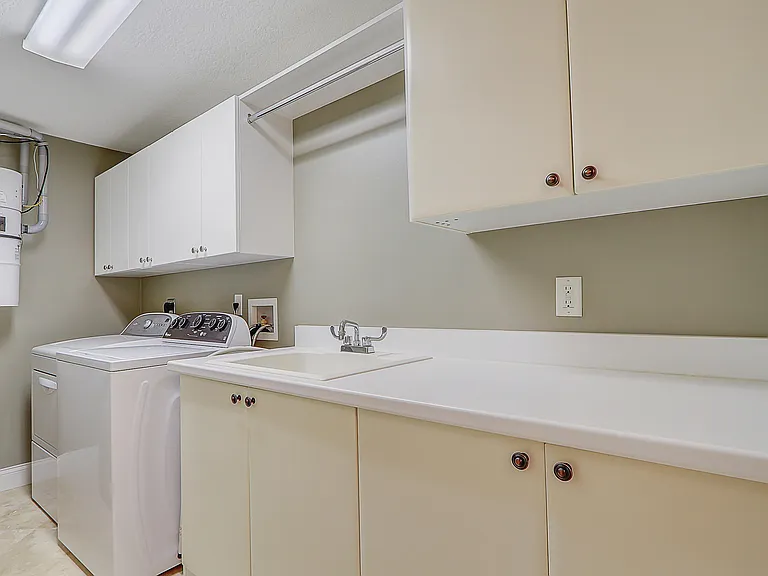 750 Ocean Royale Way #1203 — Photo 27