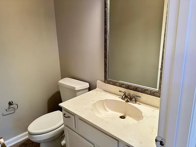 11724 Apleby Ln — Photo 20