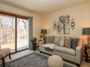 2917 Commercial Ave #6, Madison, WI 53704