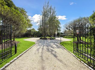 37 Beach Ln, Westhampton Beach, NY 11978