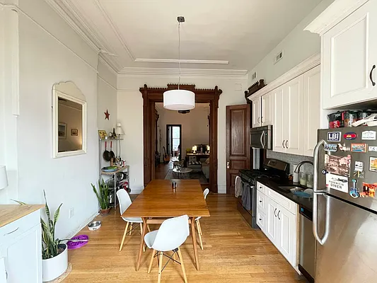 Rented by Massada Home Sales Inc | media 8