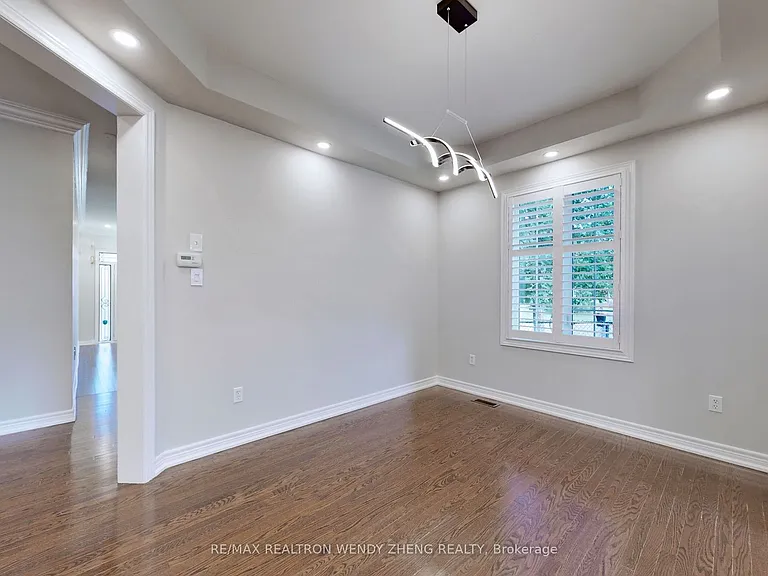 300 Sunny Meadow Blvd #UPPER — Photo 8