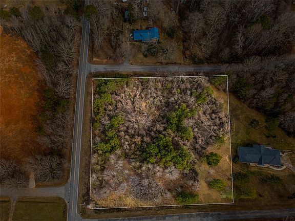 2nd image of 0 Hayes Rd