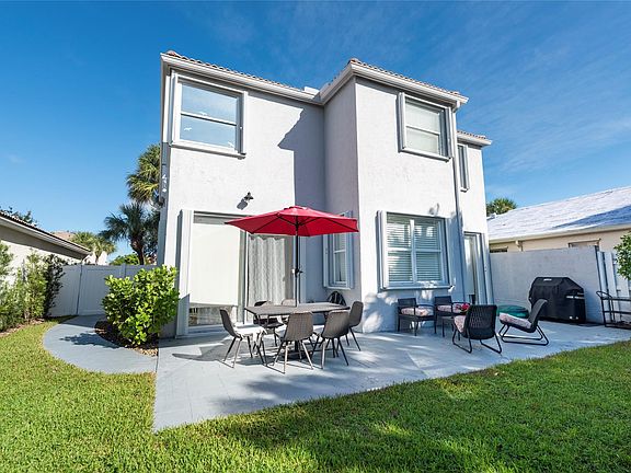 2nd image of 15666 NW 14th Street
