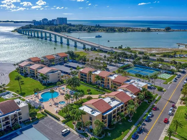 845 S Gulfview Blvd APT 208, Clearwater, FL 33767