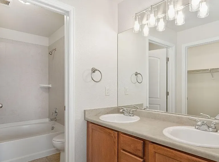 4905 Hahns Peak Dr #202 — Photo 22