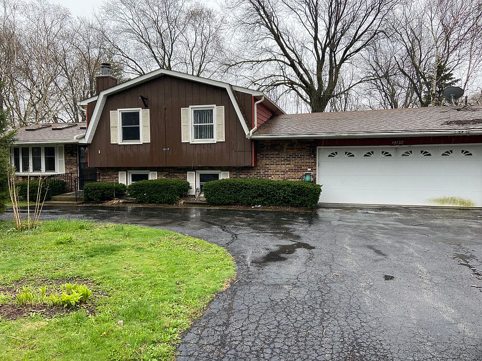 1st image of 10137 W Winthrop Ct