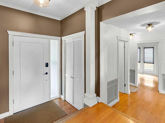 4th image of 356 NW Cannington Pl SW