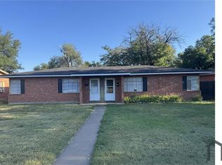 3016 Curtis Dr #B, Amarillo, TX 79109