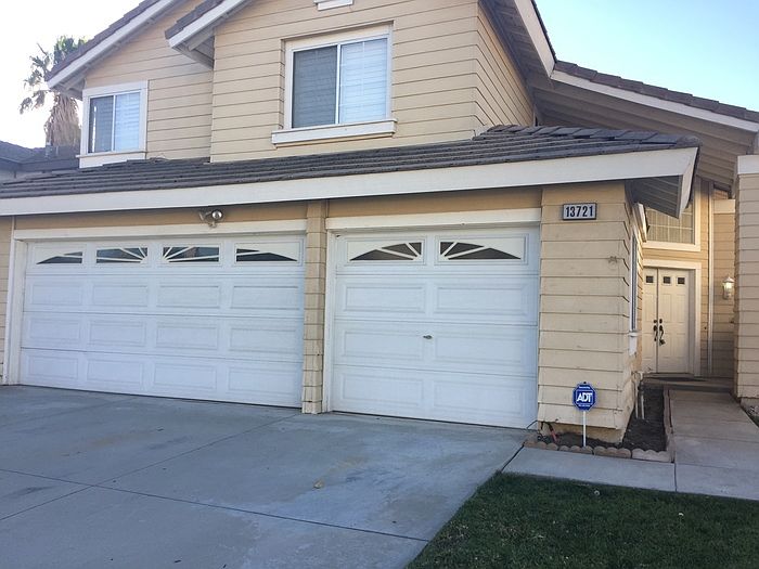 1st image of 13721 Sunrise Ct