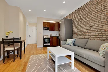 Rented by Cooper & Cooper Real Estate