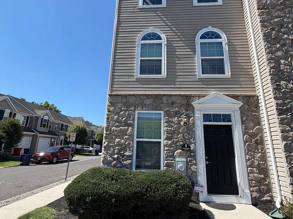 1 Stevens Ct