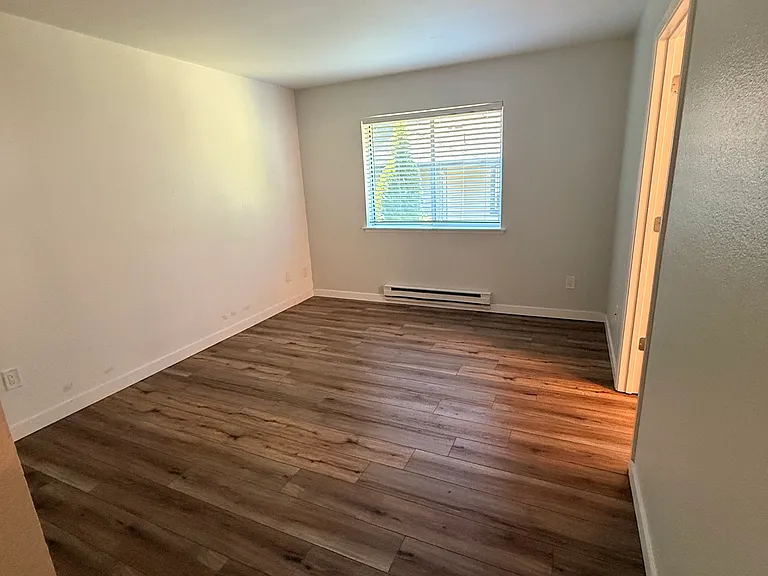 5706 183rd Ave E #3 — Photo 9