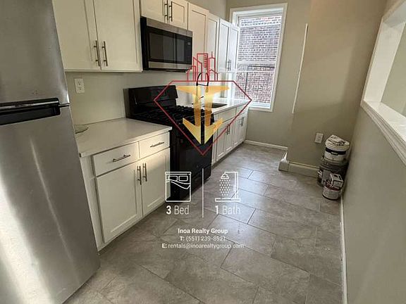 3rd image of 114 Mallory Ave #A3