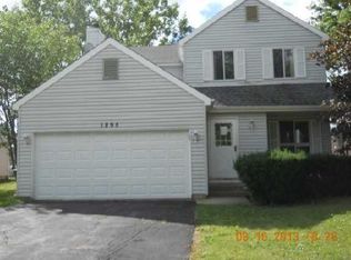 1895 Lawrence Ave, Hanover Park, IL