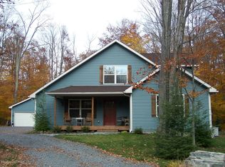 64-67-12 Tomhickon Trl, Pocono Lake, PA