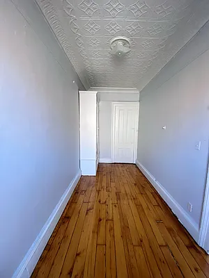 Rented by Compass | media 11