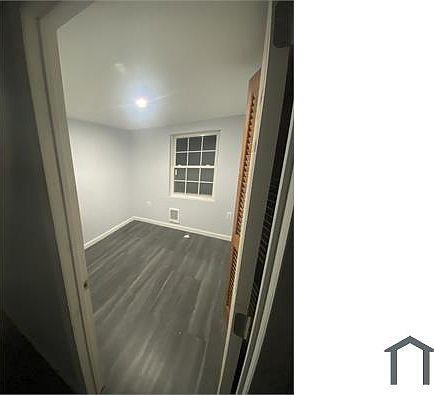 1st image of 361 E Poplar St #1