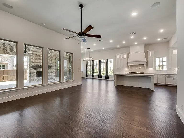 6887 Tranquility Ct — Photo 33